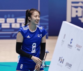 浙江稠州训练开放日，转会期单刀错失引欢呼，荷甲在即，临场指挥获称赞(2024年荷甲积分榜)-中国九游体育