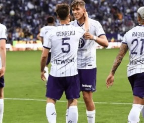 今晚法国杯焦点战，埃因霍温回应争议，媒体盛赞，细节决定成败的简单介绍-网页版登录入口