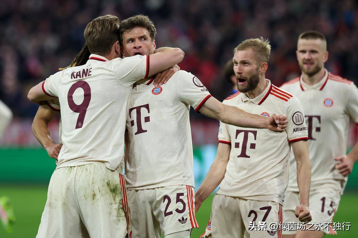 今夜欧联焦点战；拜仁慕尼黑篮板制胜；更衣室稳定；阵容厚度经受考验(德甲柏林赫塔14拜仁慕尼黑)