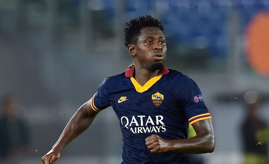 赛后罗马调整名单以备意甲；复出首秀环节打磨；更衣室稳定；轮换策略成焦点的简单介绍